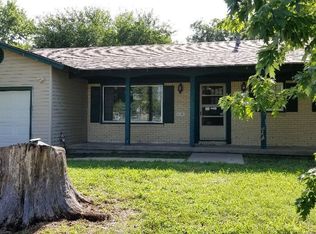 1012 N High St, Wichita, KS 67203