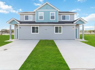 8327 Runner Rdg, San Antonio, TX 78249