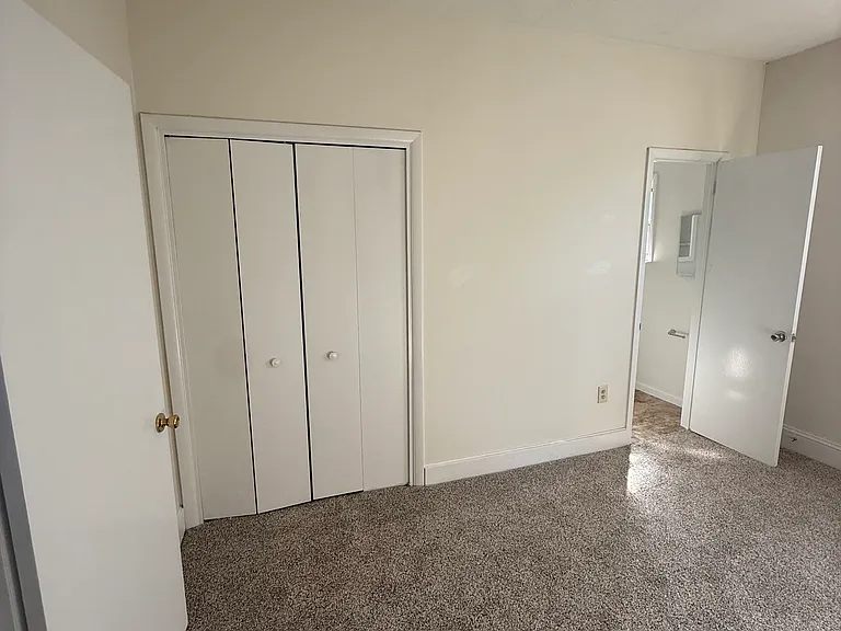518 Main St — Photo 3