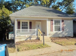 1217 9th St, Bedford, IN 47421