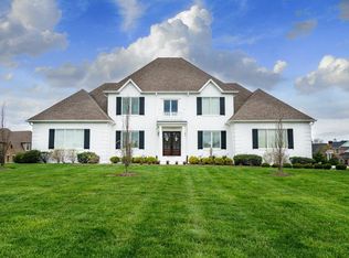 3206 Hidden Springs Ln, Prospect, KY 40059