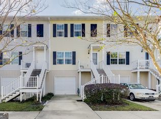 338 Laurel Oak Ln, Savannah, GA 31404