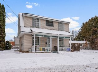 702 Front St, Pembroke, ON K8A6J5