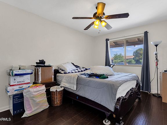 5th image of 2426 W WELDON Avenue