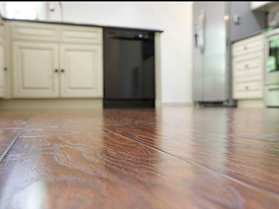 5th image of 2109 Dogwood Dr