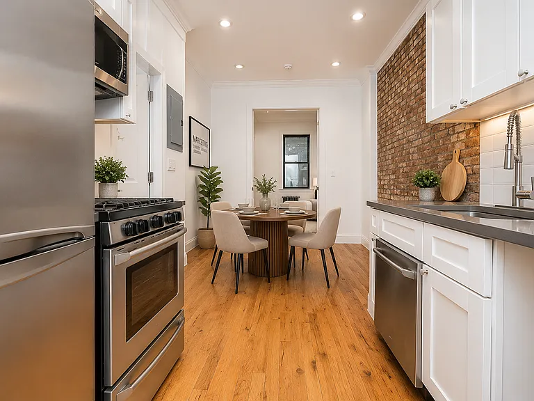 504 E 88th St #1-A — Photo 3