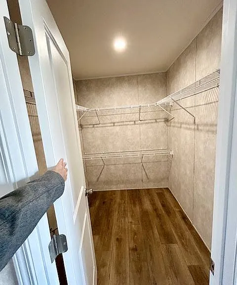 10 New Haven Ct #10 — Photo 11