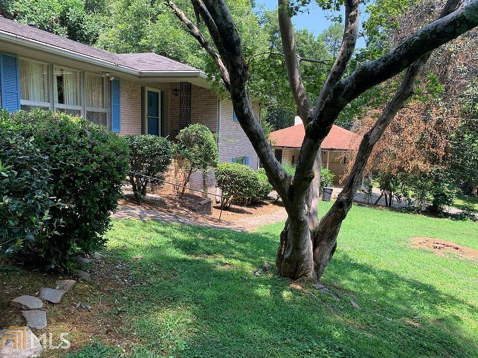 1st image of 680 Kenilworth Cir