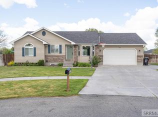 4016 E Journee Cir, Ammon, ID 83406