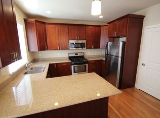 5017 40th Ave NE, Seattle, WA 98105