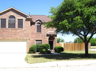 8223 Heritage Park Dr, San Antonio, TX 78240