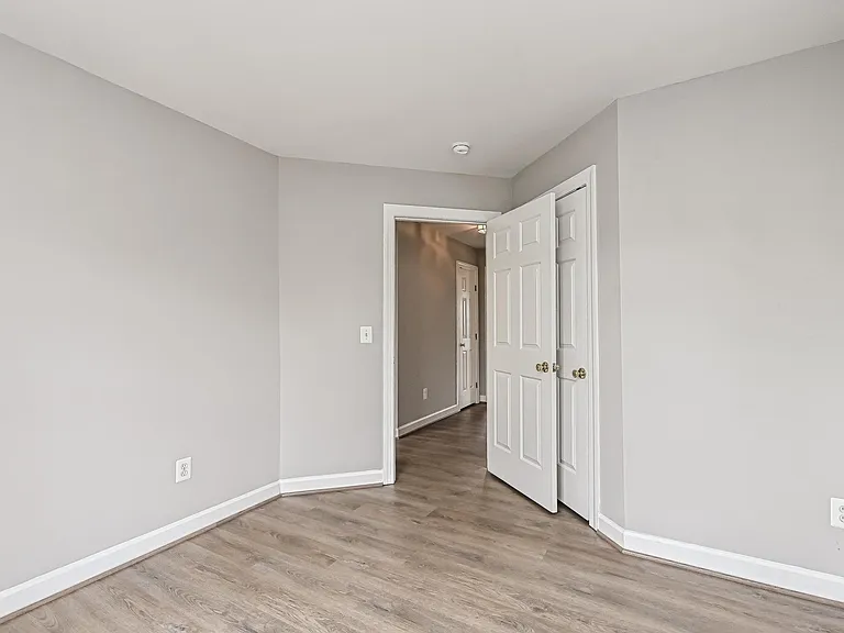 43045 Golf View Dr — Photo 36