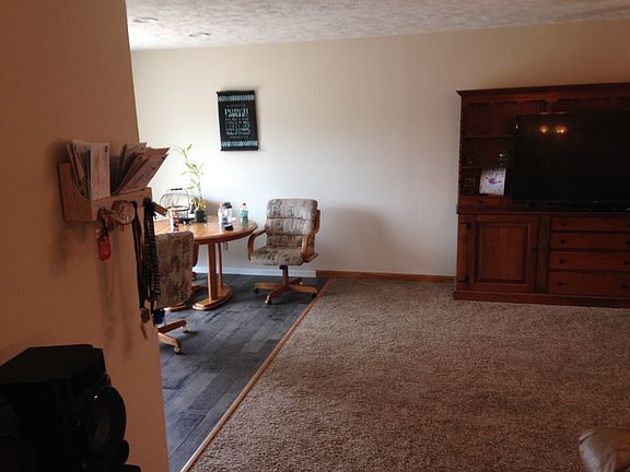 5th image of 3307 Stewart Ln