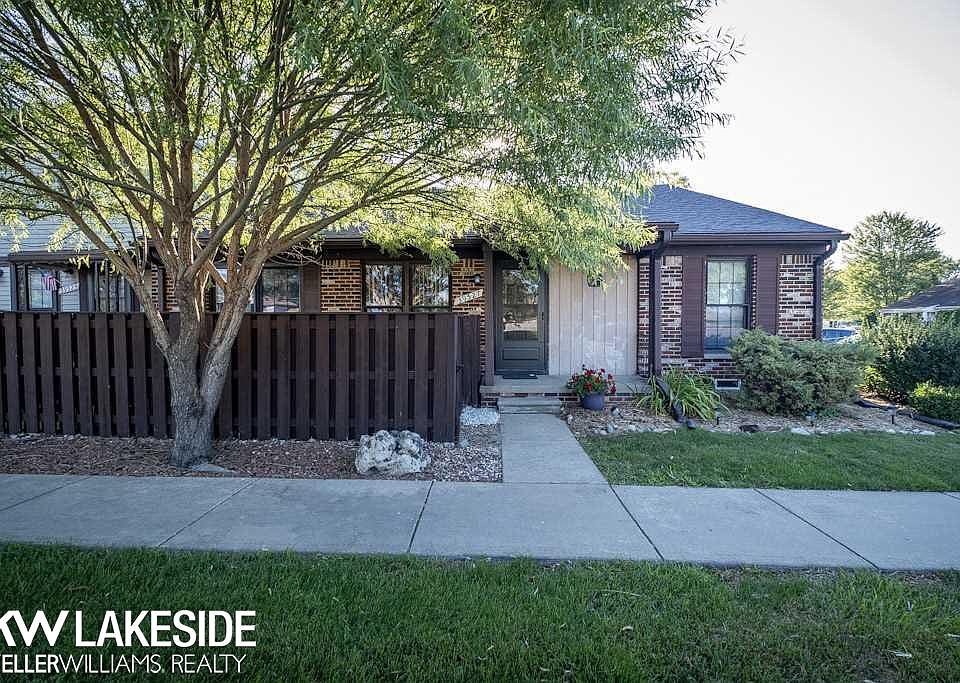 1st image of 39527 Heatherheath Dr
