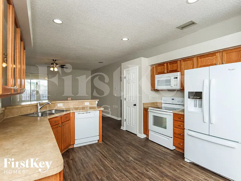 1133 Serenade St NW — Photo 7