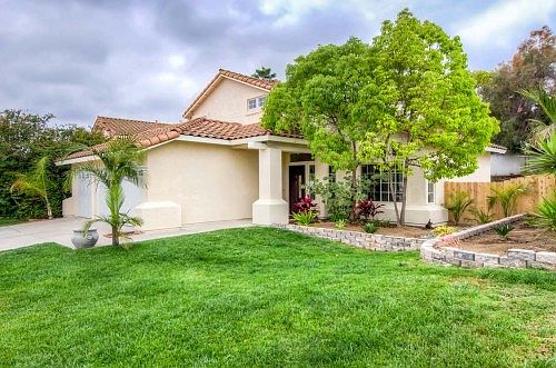 2nd image of 1601 Avenida Oceano