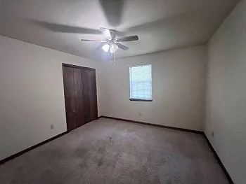 1020 Madeline St — Photo 6