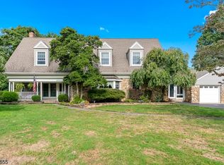 52 Pleasant Valley Rd, Washington, NJ 07882