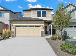 2143 S Hills Ave, Meridian, ID 83642