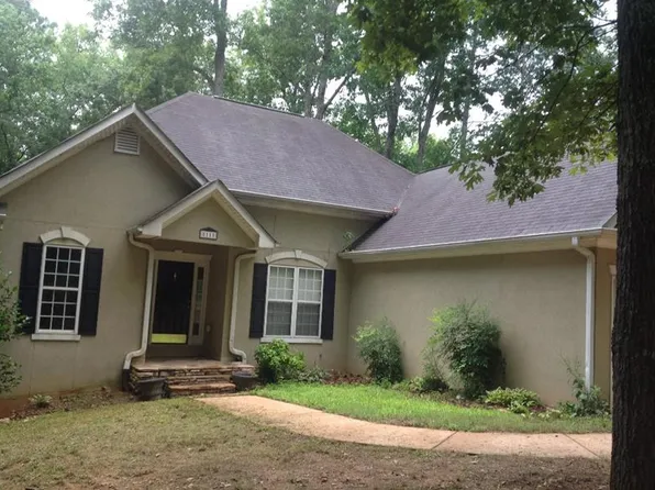 8111 S Pine Cone Dr, Villa Rica, GA 30180