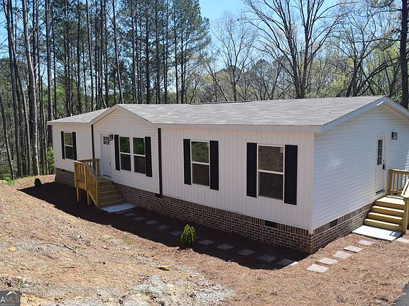 2nd image of 940 Essic Rd