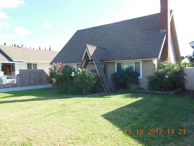 2nd image of 6912 Berry Ave