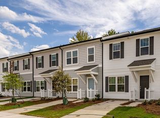 11008 Woodland Creek Way, Charlotte, NC 28262