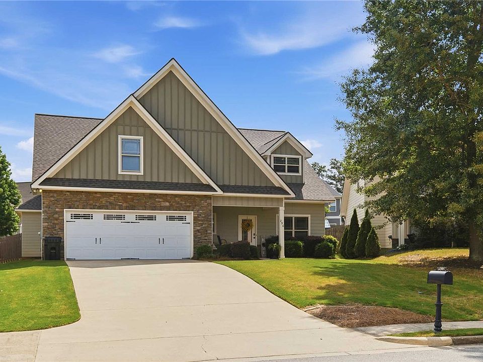 1st image of 296 Solamere Ln