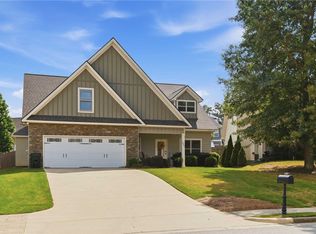296 Solamere Ln, Auburn, AL 36830