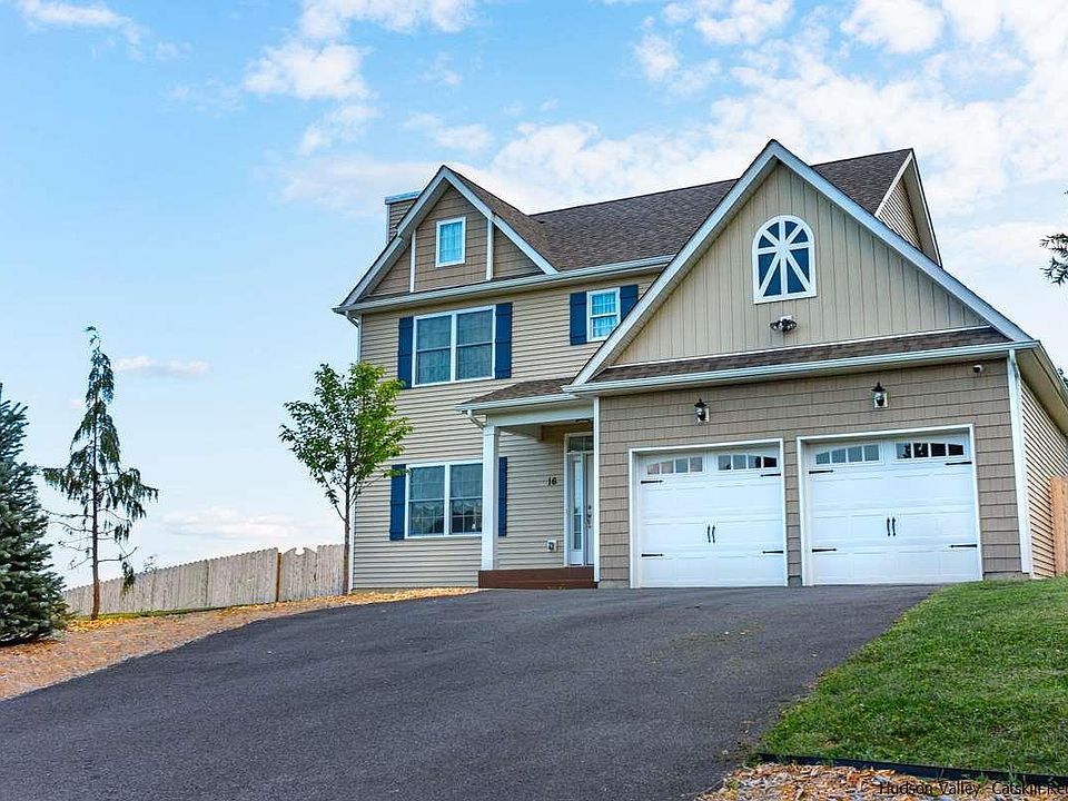 1st image of 16 Lauren Ln