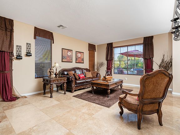 4th image of 18368 W Port Royale Ln
