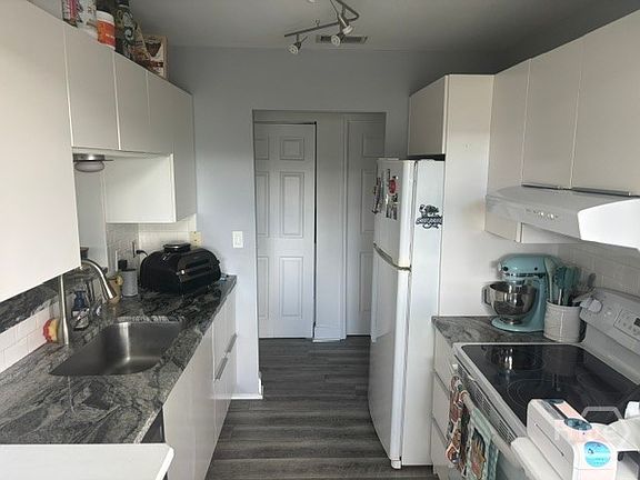 3rd image of 12300 Apache Avenue #808
