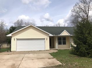 8544 W Newburg Rd, Carleton, MI 48117