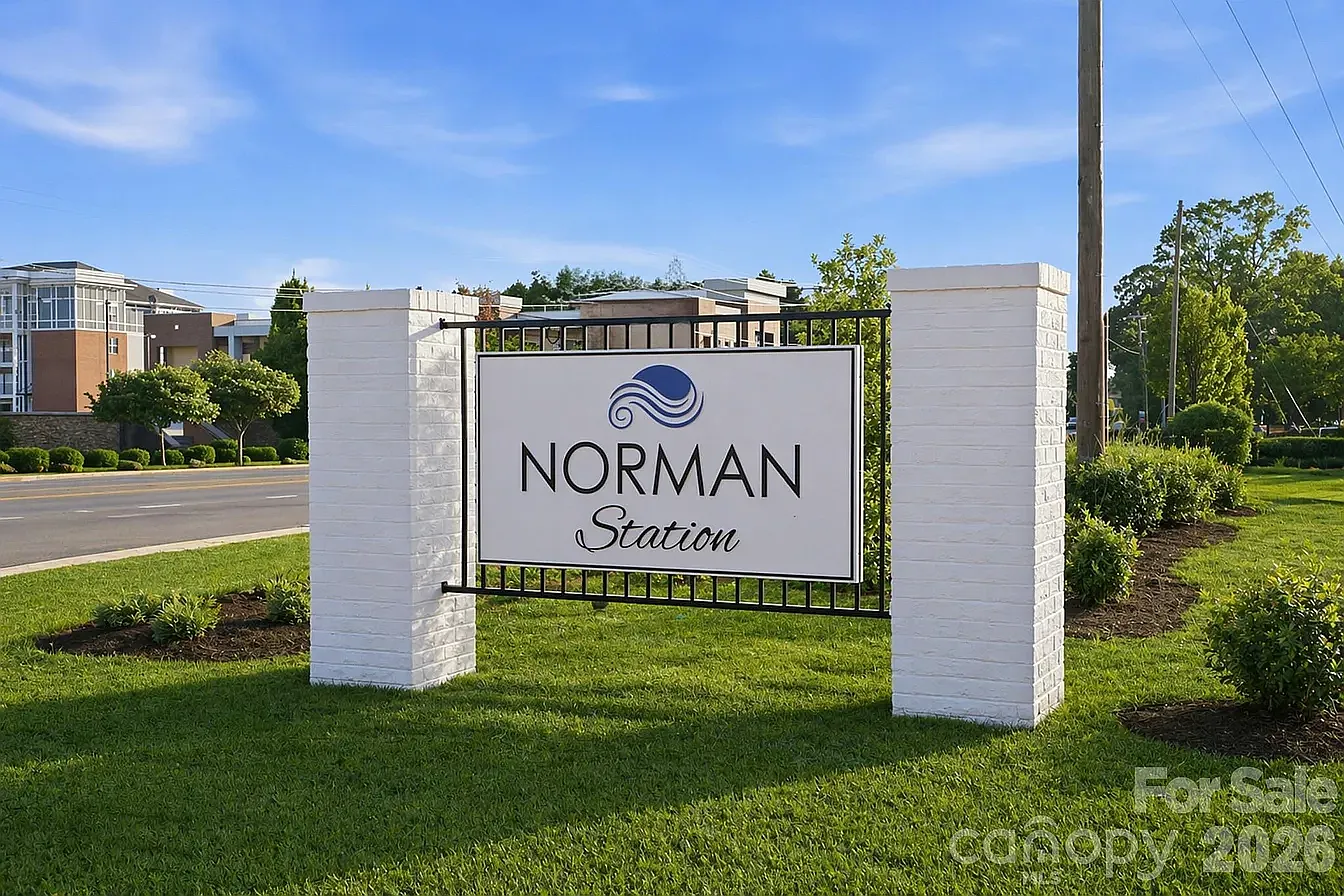 4 bed, 3.5 bath, 2048 sqft, $2,399 — Photo 1