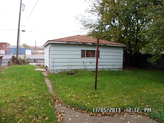 4th image of 1222 Beacon St