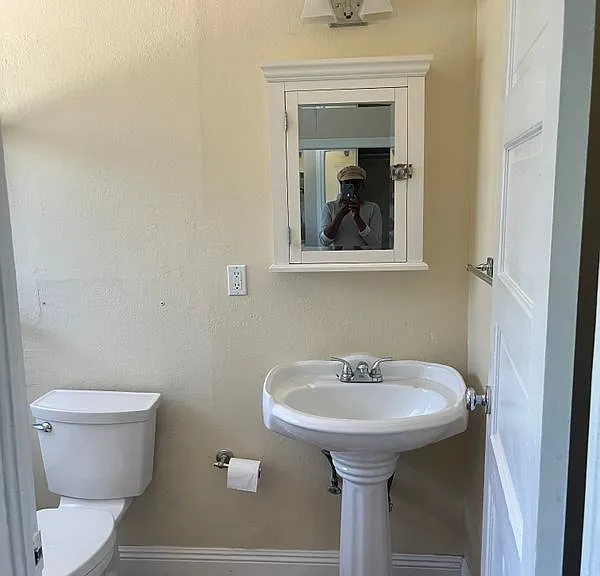 428 Cypress Ave — Photo 8