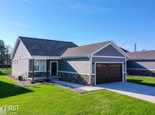 11153 Brahms Ln, Davison, MI 48423