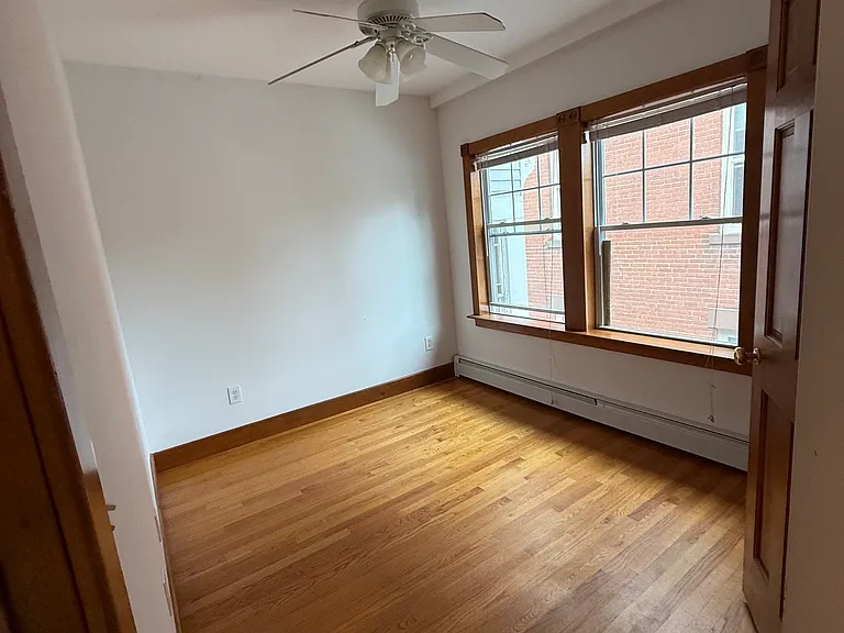 245 Edwards St #2L — Photo 11