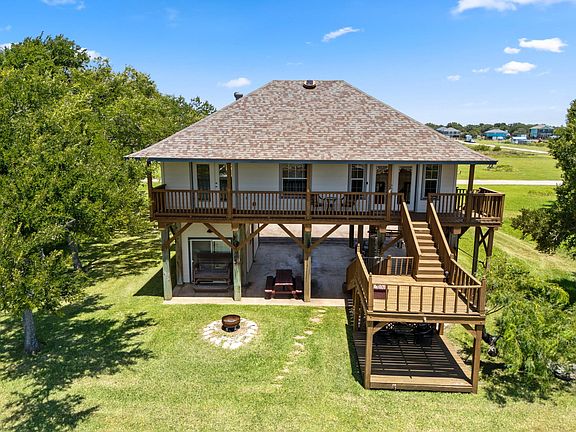 2nd image of 2777 County Road 291 Red Bend Rd
