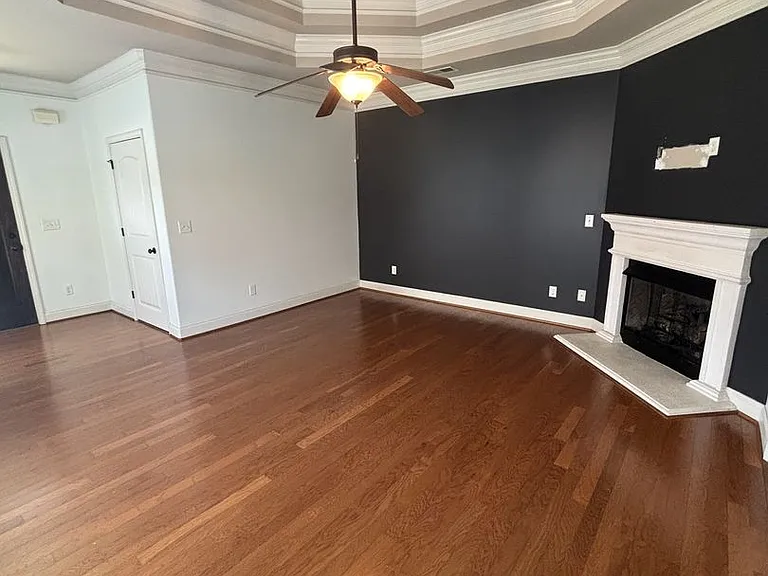 182 Sharpe St — Photo 5