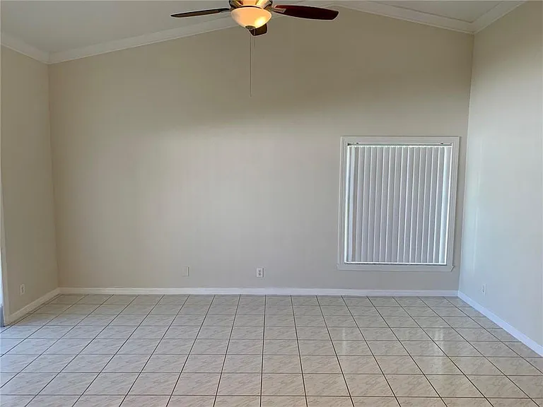 10841 Fox Glen Dr — Photo 6