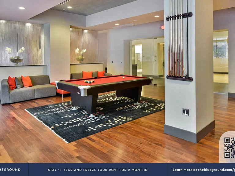 Building's Lounge
