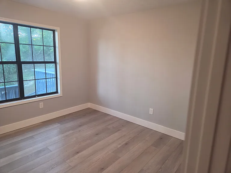 2270 Sparrow Ridge Dr NE — Photo 9