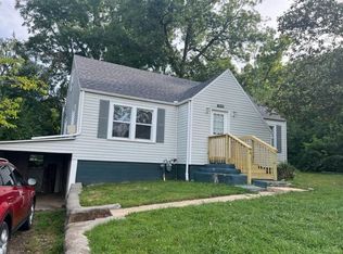 713 E Olden St, West Plains, MO 65775