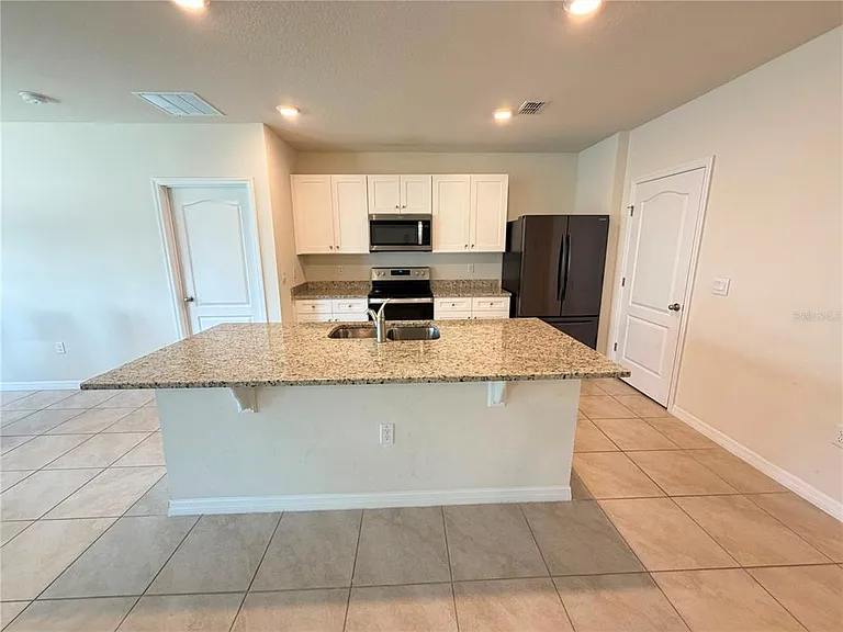 4063 Alissa Ln — Photo 13