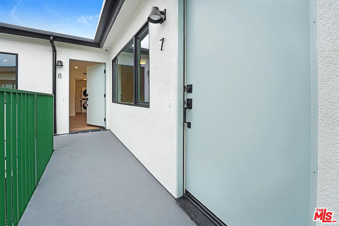 1 bed, 1.0 bath, 520 sqft, $3,700 — Photo 3