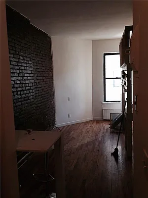 Rented by AJ Clarke | media 5