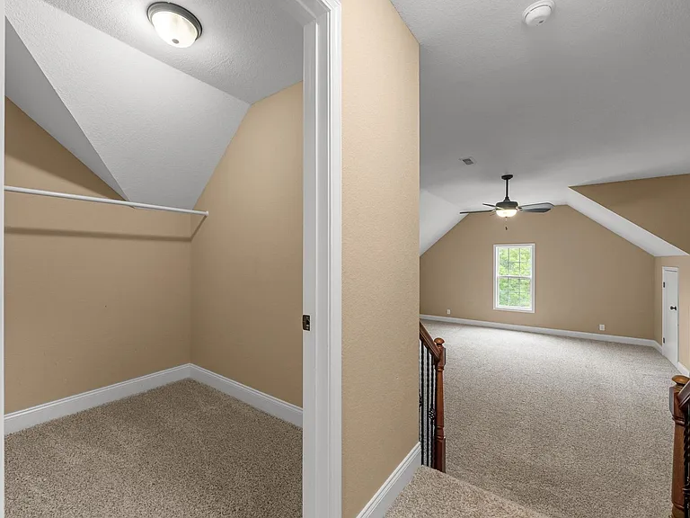 268 Turnberry Cir — Photo 34