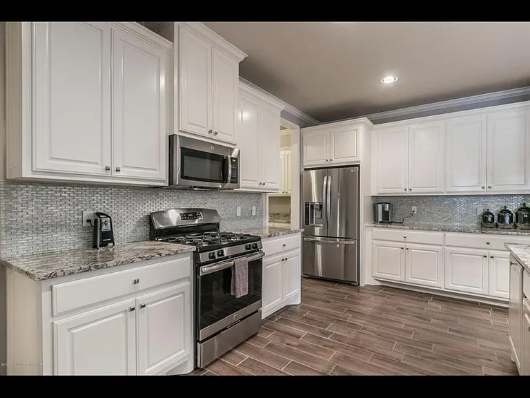 7403 Nick St — Photo 6