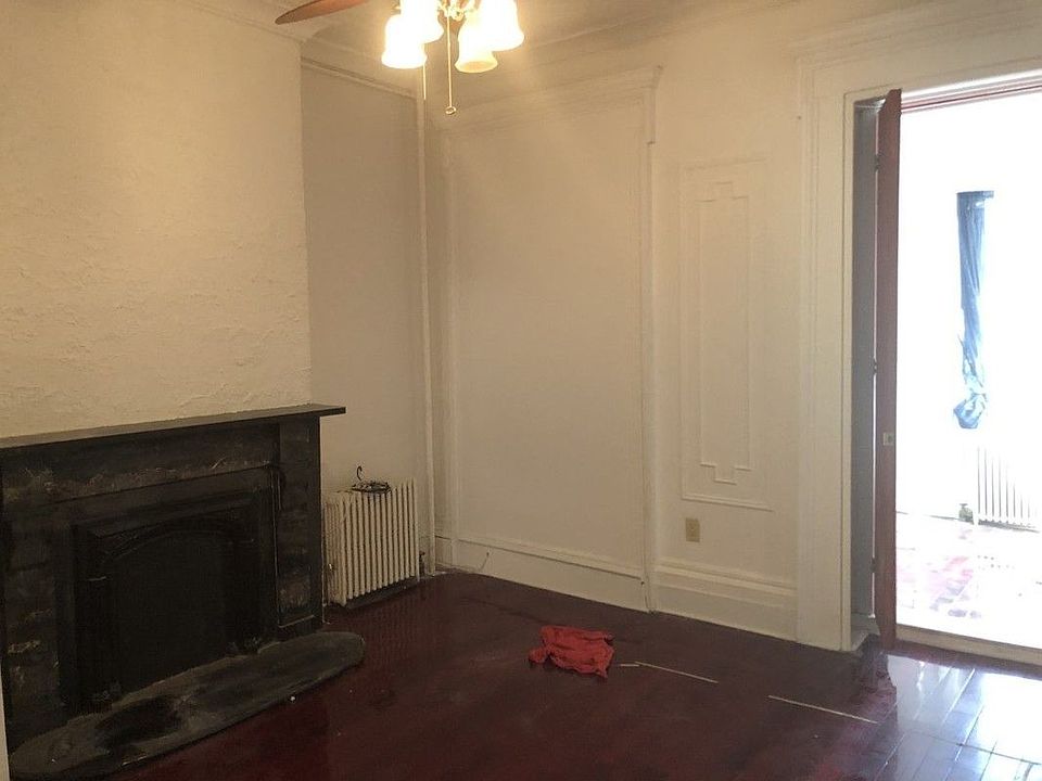 2nd image of 320 Degraw St Floor 1